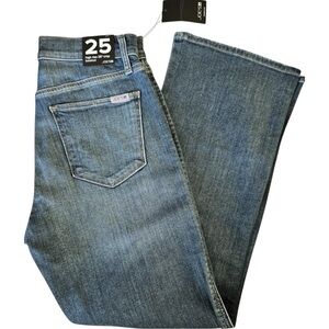 Joe’s Jeans Women’s High Rise Crop Bootcut Abilene Wash Size 25 NWT